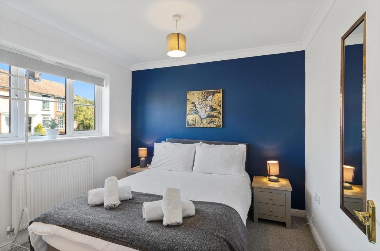 4Br Townhouse Wbalcony Free Parking Fast Wi-Fi Villa Norwich Bagian luar foto