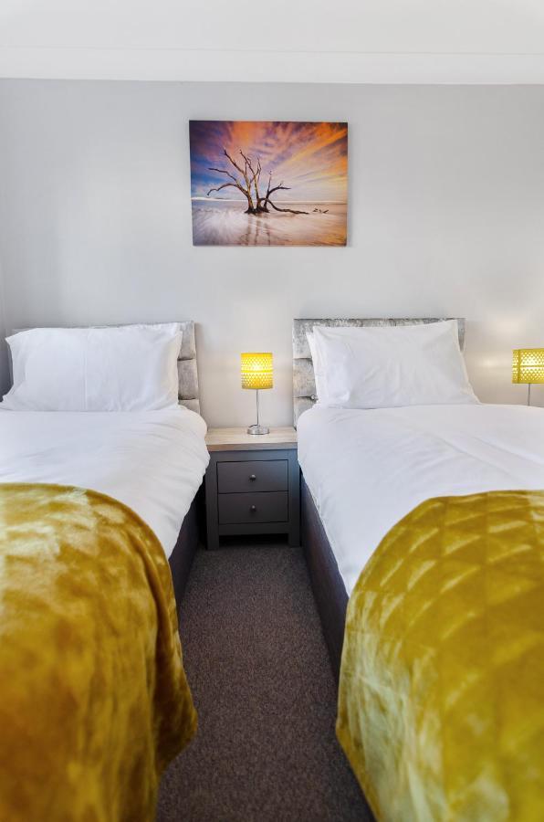 4Br Townhouse Wbalcony Free Parking Fast Wi-Fi Villa Norwich Bagian luar foto