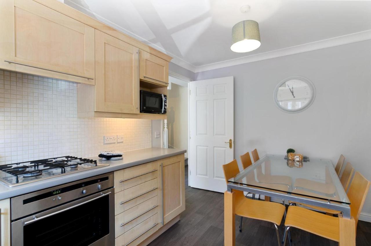 4Br Townhouse Wbalcony Free Parking Fast Wi-Fi Villa Norwich Bagian luar foto